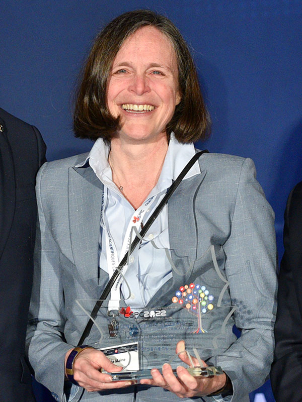 Elicia Maine with CSPC award