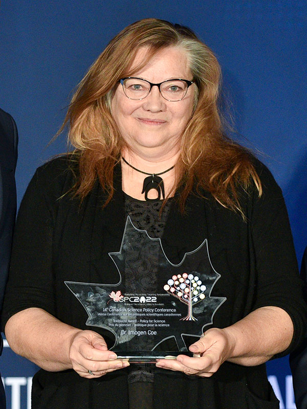 Dr. Imogen Coe with CSPC award