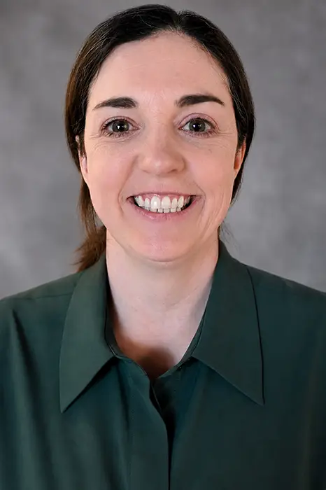 Kelly Cobey headshot Kelly Cobey
